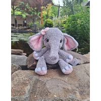 Elefánt (rózsaszint)