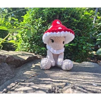 Piros-fehér gombácska