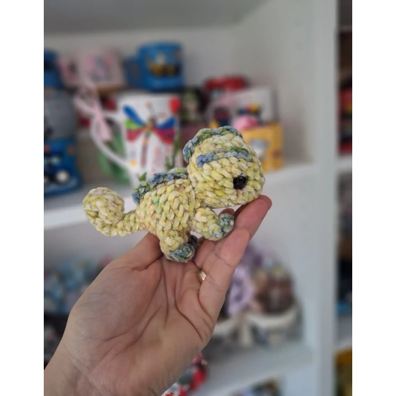 Kaméleon (zöldes sárga)